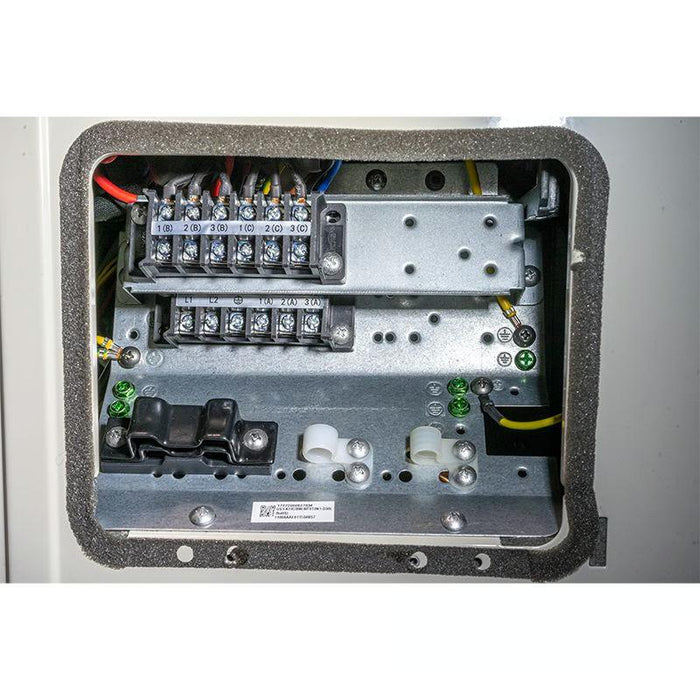 18,000 BTU 25.1 SEER2 ACiQ Standard 2-Zone Wall Mount Mini Split System | R454B | 230v - 9+9 - ES-18Z-M3C / ACIQ-09W-HH-MD-2  Mini Split Systems Direct