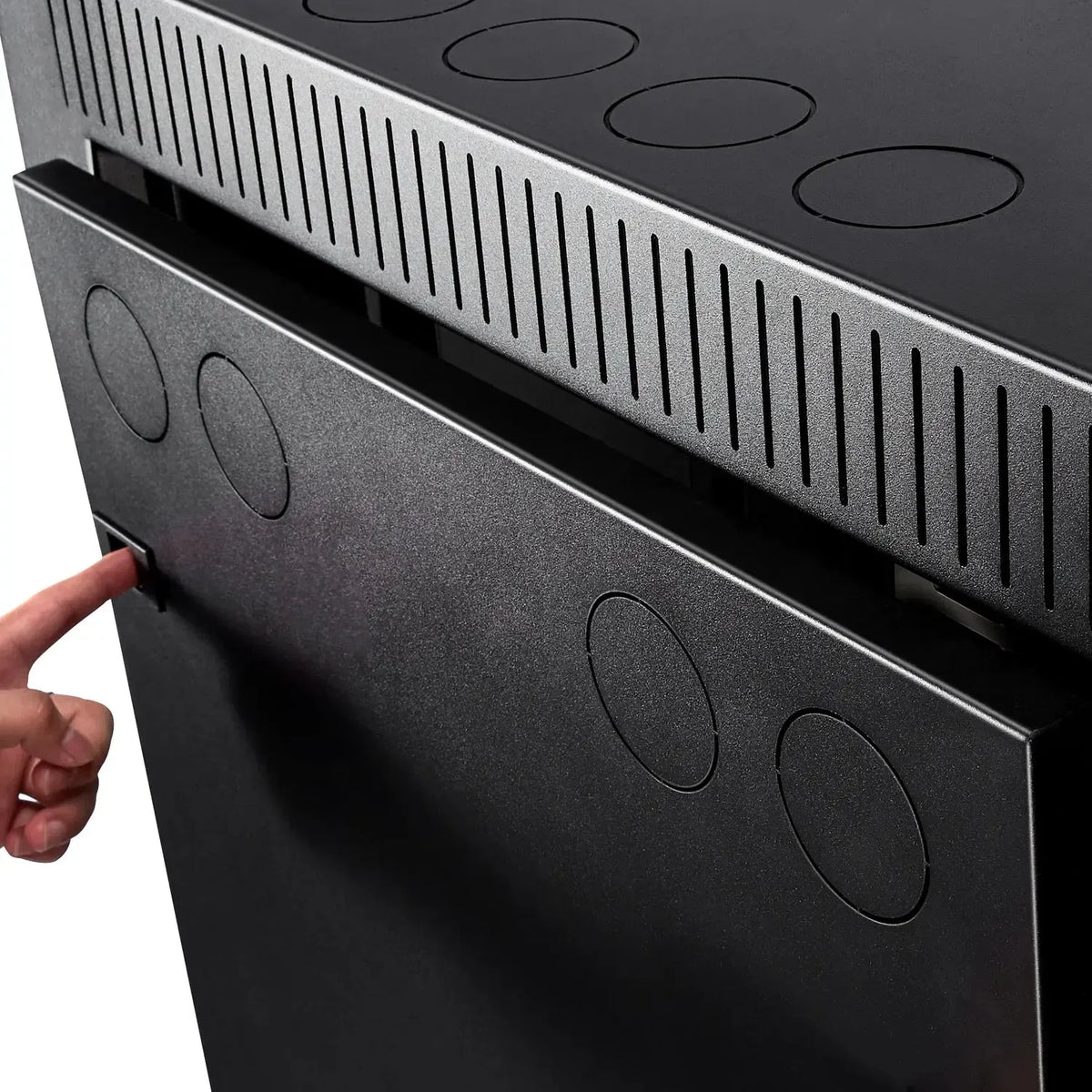 Rich Solar Battery Server Rack for ALPHA 5 PRO and ALPHA 5 PRO Heating Server Rack Batteries - RS-SRA5PRO  Mini Split Systems Direct